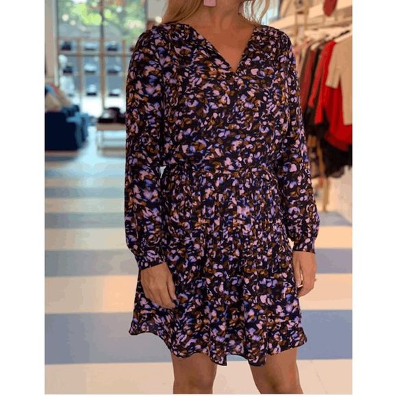 Marie Oliver NWT Vera Pleated Dress, Electric Flurry, Size Small, MSRP $398 - Picture 16 of 16